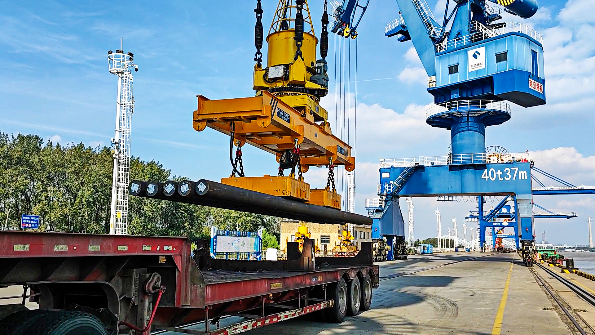 HT电永磁吊具_单根、单排或成捆钢管吊具