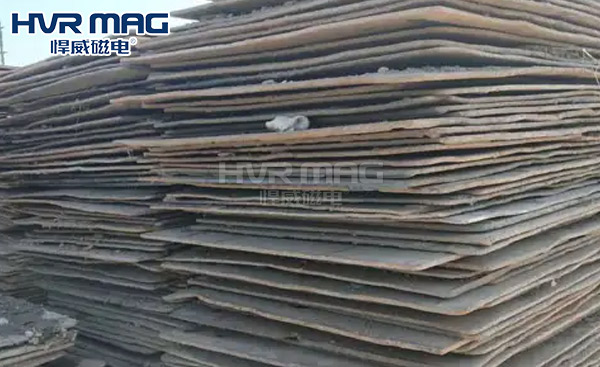 电永磁吊具助力建筑板材搬运
