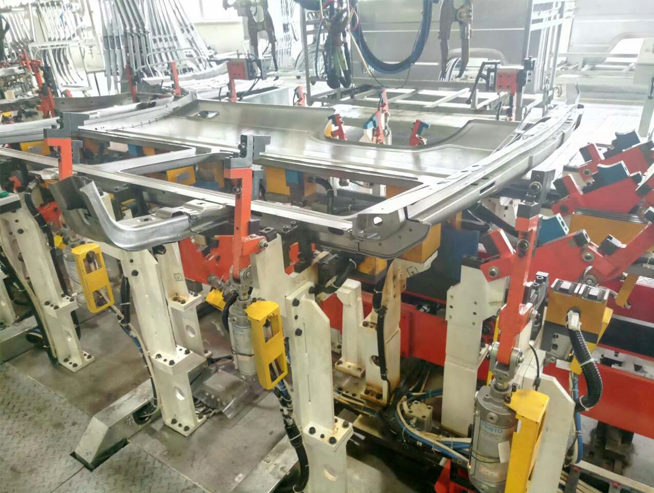 焊接磁力工装夹具在智能制造焊接生产线的应用 焊接磁力工装夹具在智能制造焊接生产线的应用